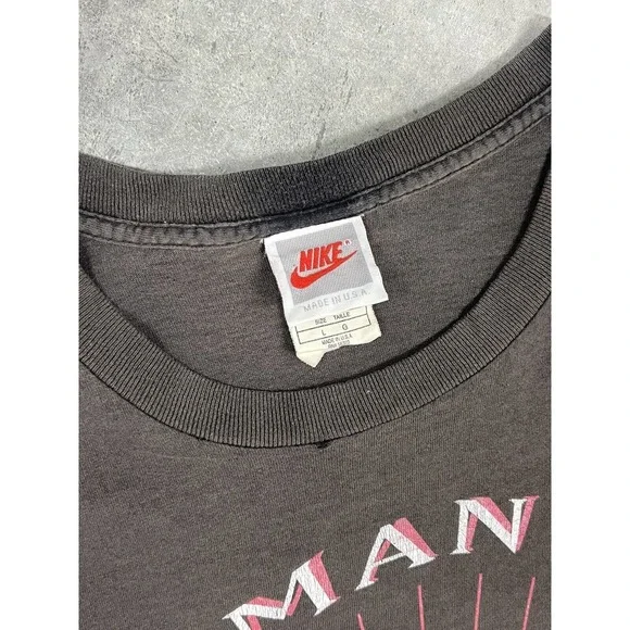 Nike Michael Jordan Wings NBA Vintage 90s Graphic T-Shirt - Picture 4 of 5